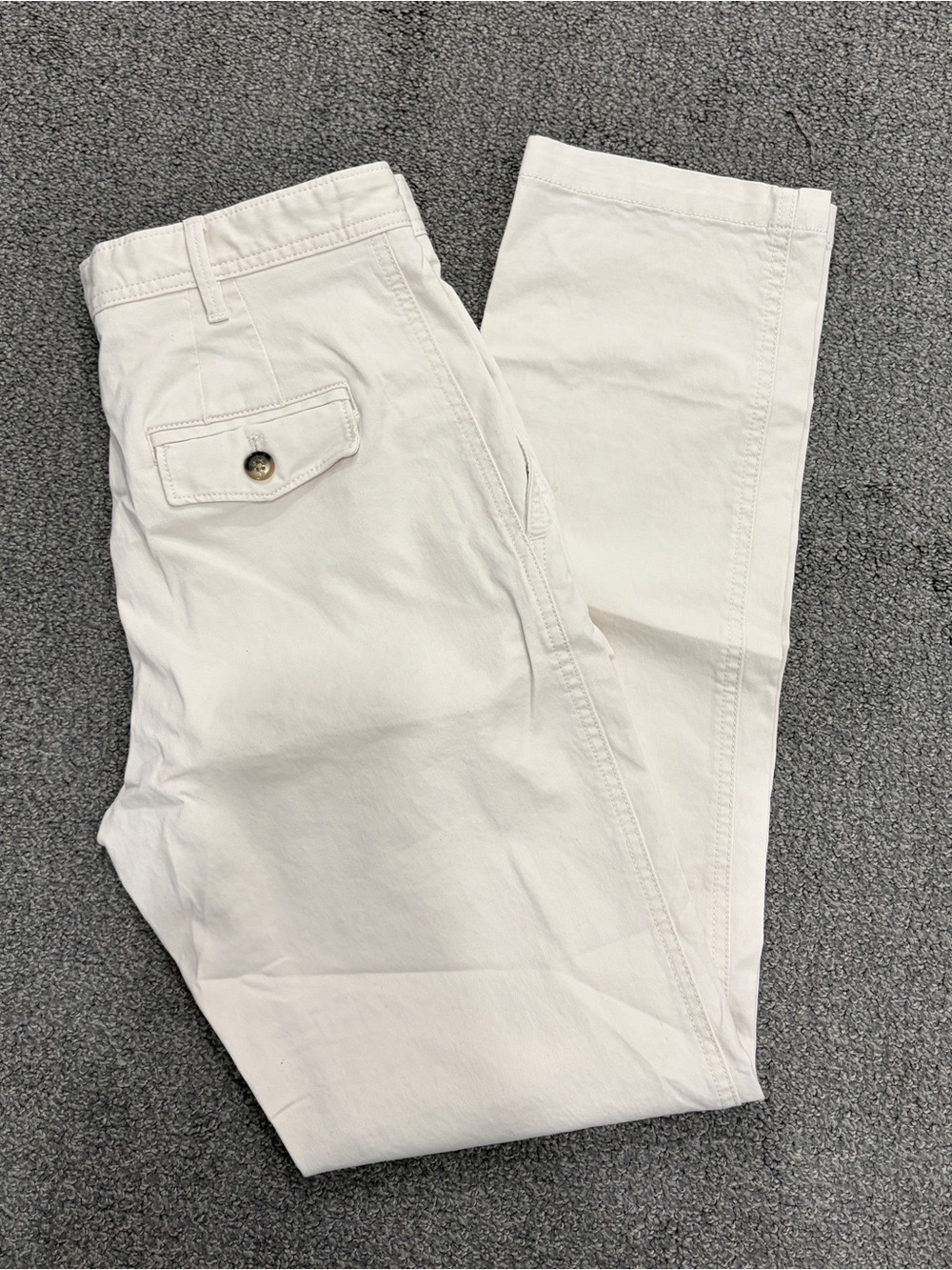 Banana Republic Women’s Chino Pants - Cream